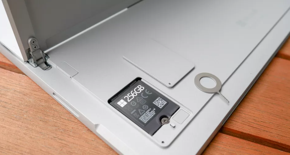 باتری Surface Pro 7ᐩ i7-16GB-512GB